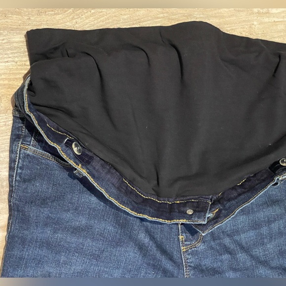 Gap Maternity Jeans with adjustable waistband. Size 14/L Skinny Leg! Like New! - Picture 3 of 4